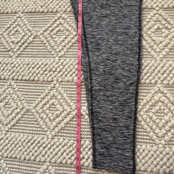 Adrienne Vittadini Leggings with Pockets NWOT - Picture 8 of 8